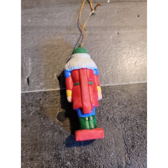 Ceramic nutcracker soldier red blue green ornament xmas - Picture 5 of 6